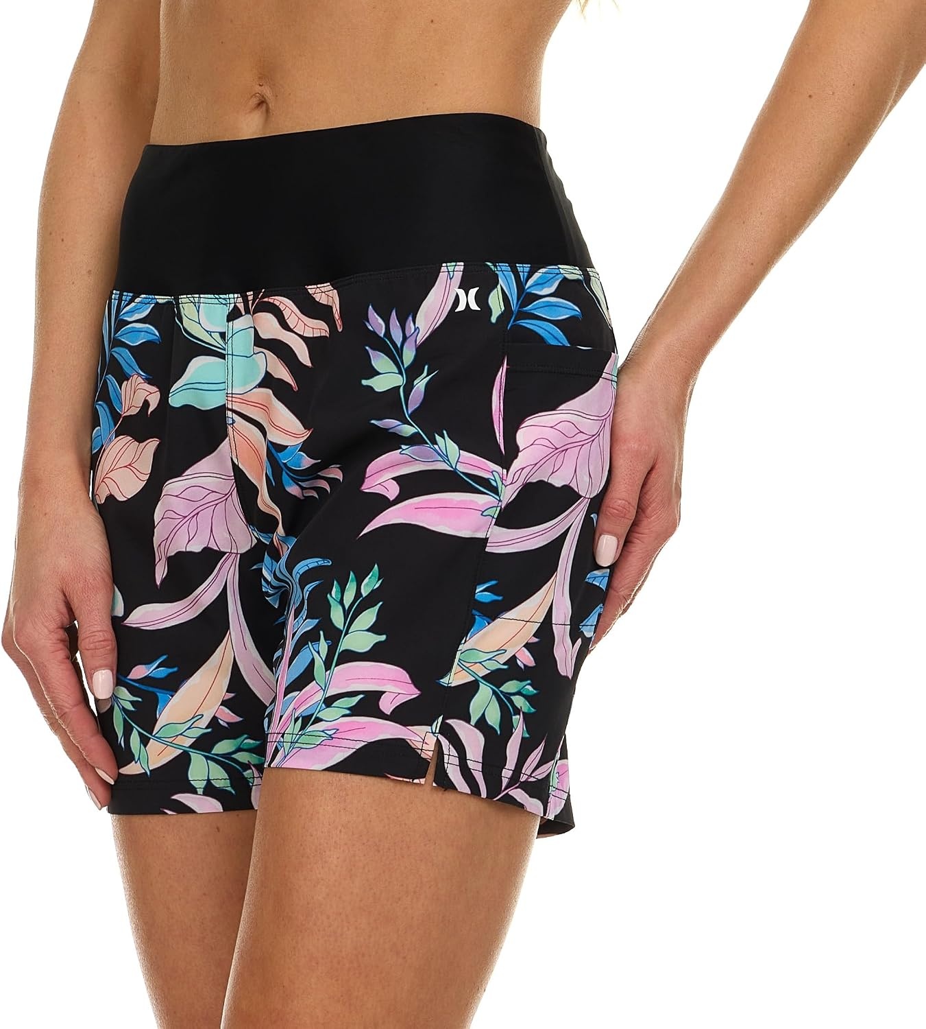 Hurley 5″/7″ High Waisted Swim Shorts Women, Board Shorts with Pockets & Inner Liner, Quick Dry Swim Trunk, UPF 50+(Black Multi)