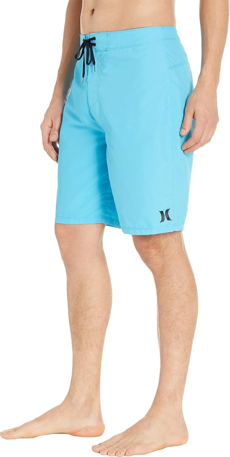 Hurley Men’s One and Only Solid 21″ Board Shorts(Blue Fury)