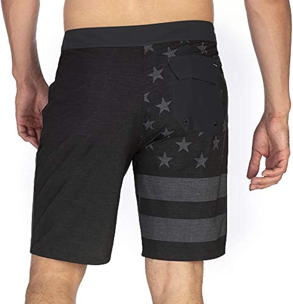 Hurley Mens Phantom Patriot Cheers 20″ Board Shorts(Black a)