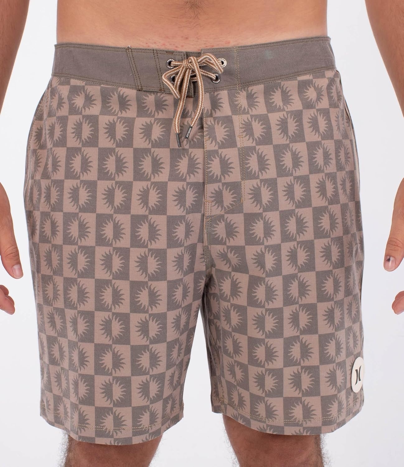 Hurley Men’s Phantom Naturals 4-Way Stretch 7″ Inseam Boardshort, 18″ Outseam, Quick Dry Swim Trunks(Woodside)
