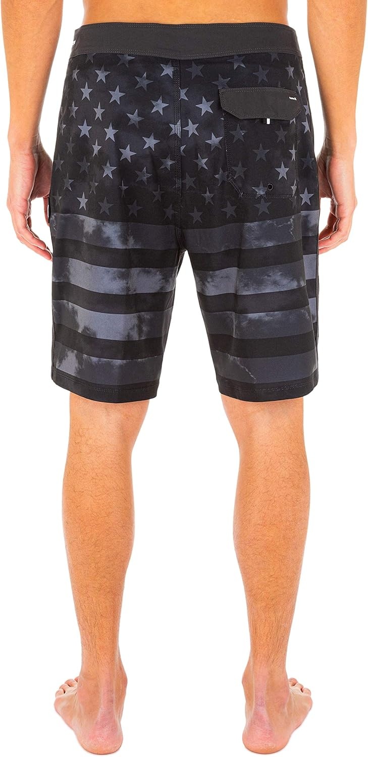 Hurley Mens Patriot Cheers 20″ Board Shorts(Black)